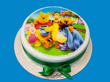 Tort cu Poza Winnie si Prietenii