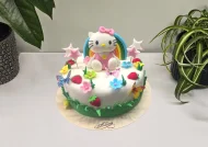 Tort cu Figurina Hello Kitty