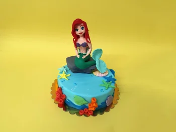 Tort cu Figurina Ariel