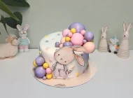 Tort Paste cu Iepuras si Bile