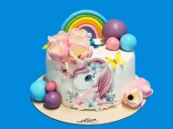 Tort cu Poza Unicorn si Bile