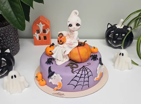 Tort Halloween cu Figurine Lady Fantoma