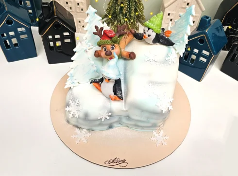 Tort de Iarna Prieteni la Derdelus