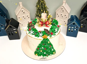 Tort Iarna cu Decor Brad