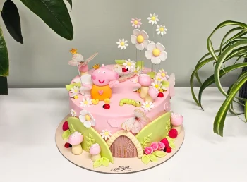 Tort cu Figurina Peppa Pig