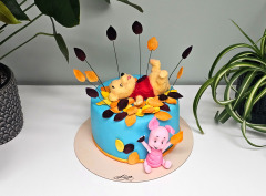 Tort cu Figurine Winnie si Purcelus
