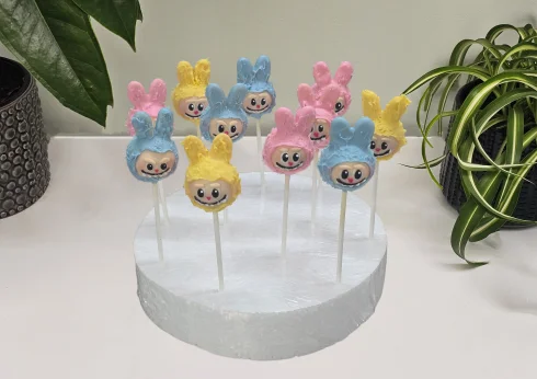 Bomboane Cakepops Labubu
