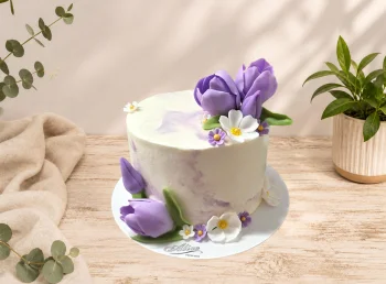 Tort cu Lalele Lila